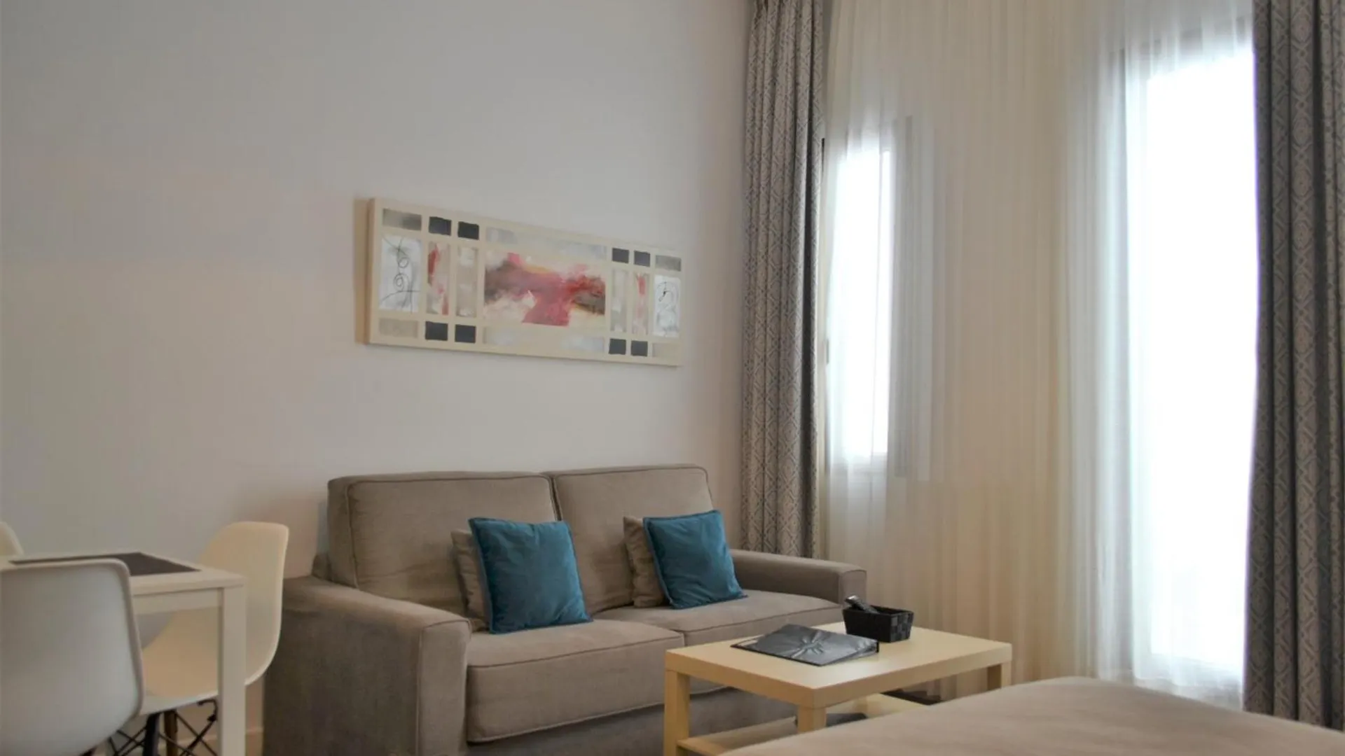 Sunshine Barroso Centro Apartment Cordoba 0*,